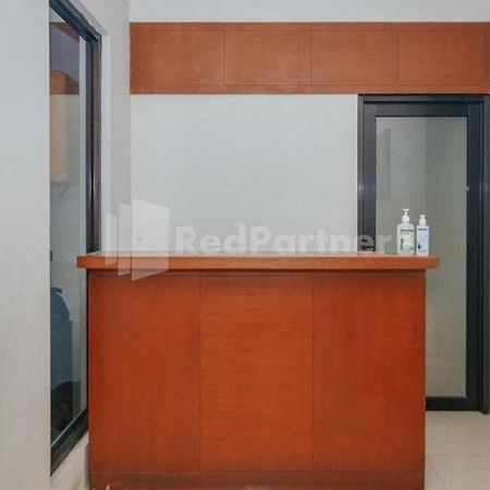 Hotel De Lugano Scbd Syariah Mitra Reddoorz Dżakarta Zewnętrze zdjęcie