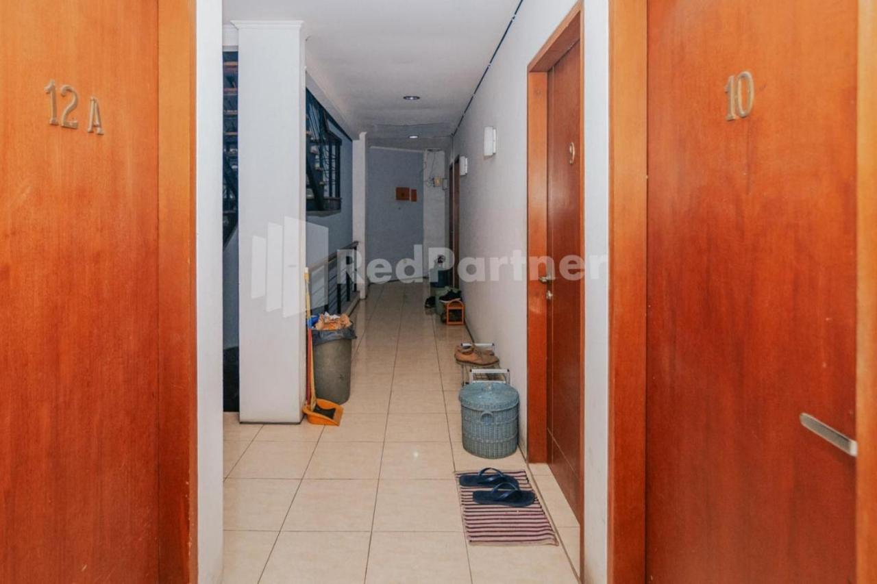 Hotel De Lugano Scbd Syariah Mitra Reddoorz Dżakarta Zewnętrze zdjęcie